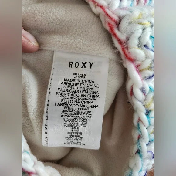 New, Roxy Multi Colored Beanie With Pom-Pom. Firm On Price - Picture 5 of 10